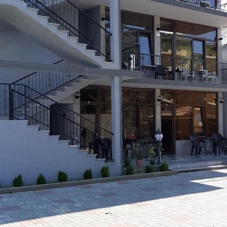 Sunny Days Hotel Kobuleti Bagian luar foto